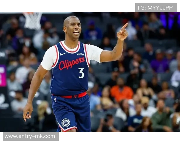 小卡三分火力全开快船生涯命中数超越保罗跻身队史第五位 小卡三分火力全开快船生涯命中数超越保罗跻身队史第五位